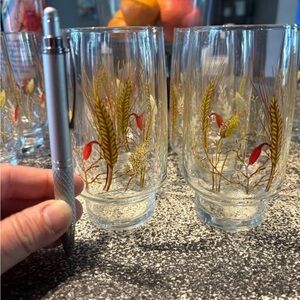 Elegant Wheat Design Glass Tumblers